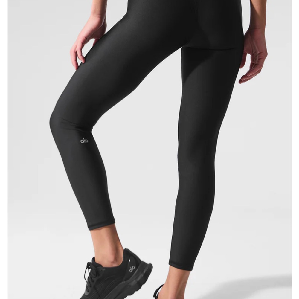 alo Airlift High-Waist Black Leggings